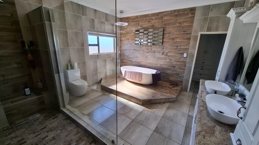 3 Bedroom Property for Sale in Klerksdorp Rural North West